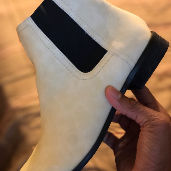 Chelsea boots - Picture 2 of 4